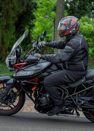 TRIUMPH TIGER 800 XRT 